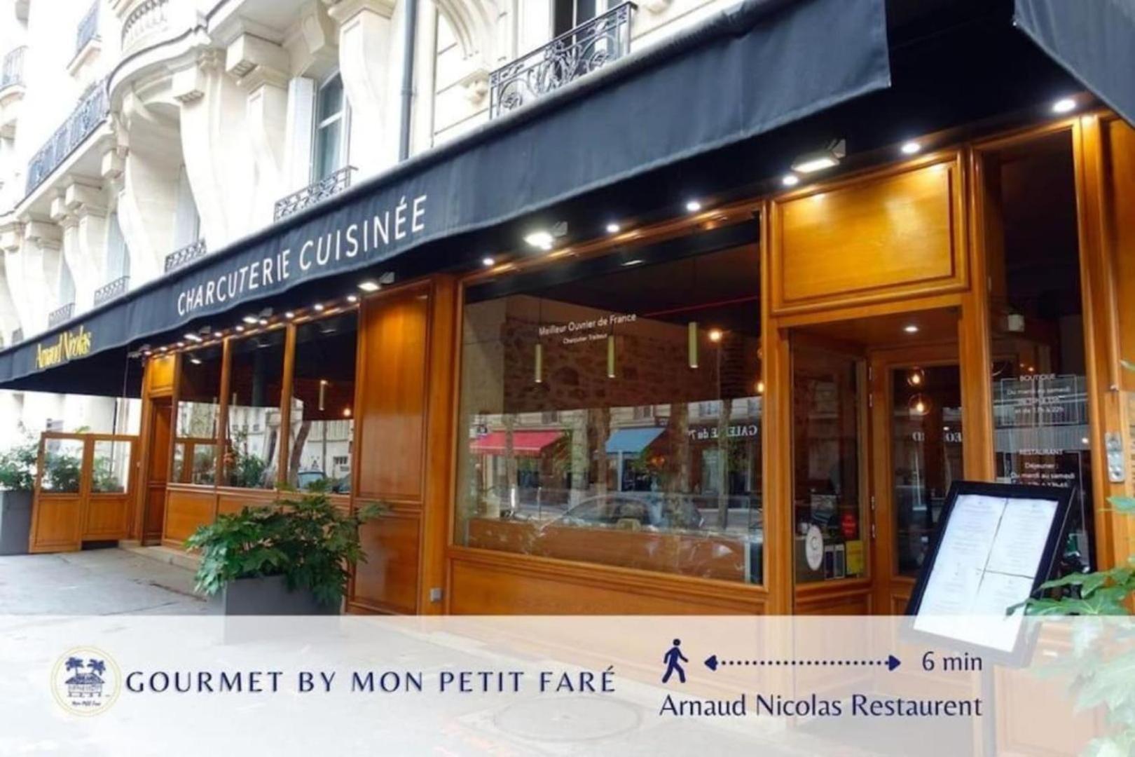 La Fleur Du Bosquet - Sumptuous- Eiffel Tower View Apartment *